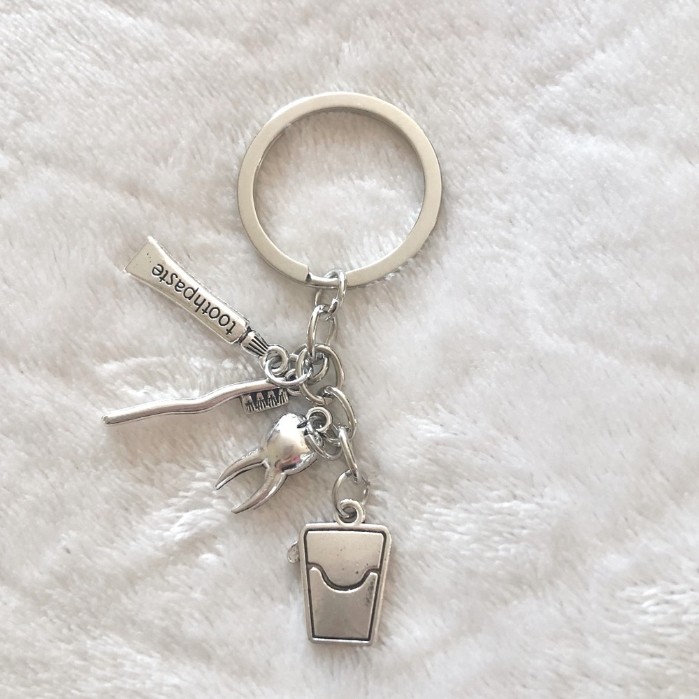 Keychain Dentist, Hygienist, Dental Assistant NEW